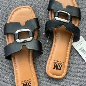 SM New York Black Women's Sandals